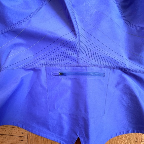 Reversible wind proof/water proof north face jacket - Picture 5 of 8